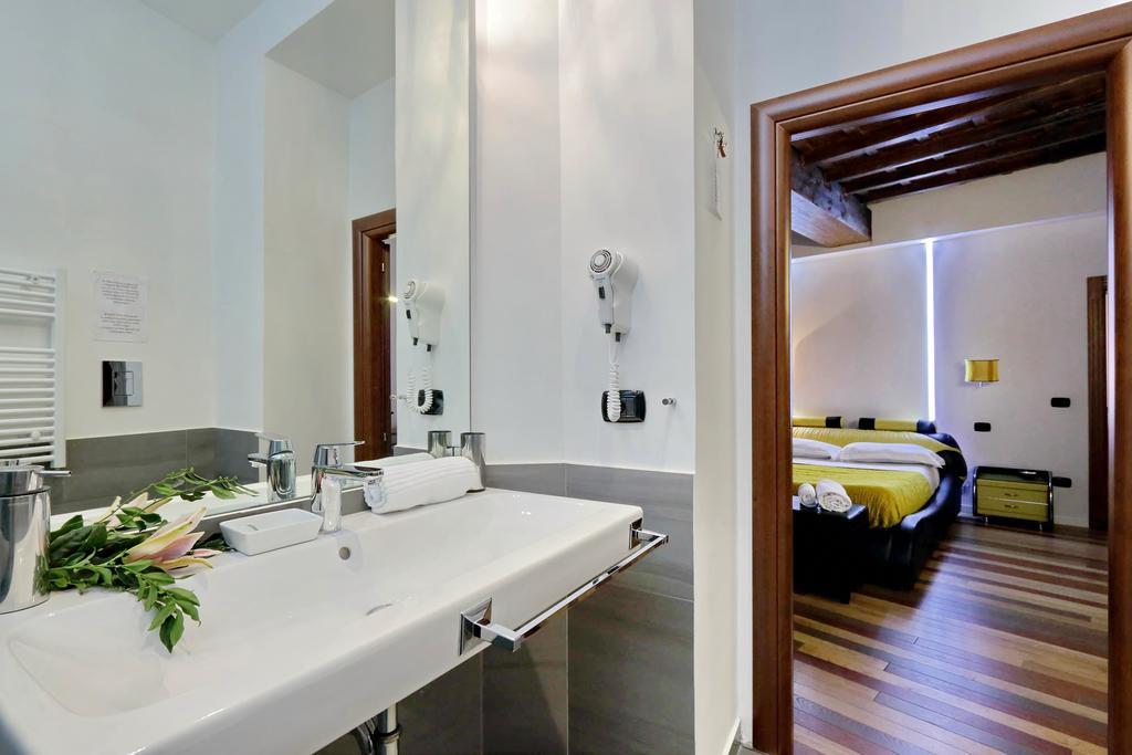 Hub Spagna Guest House *